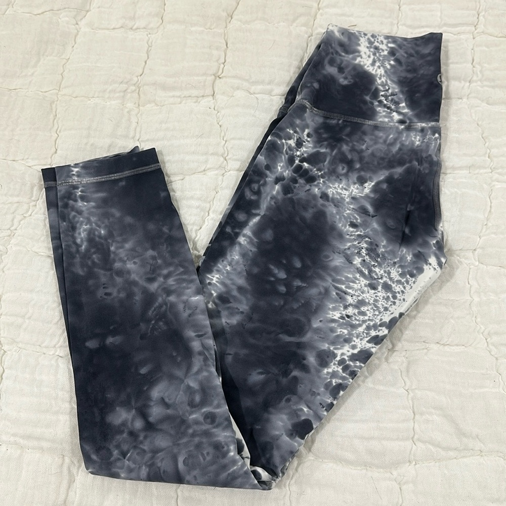 lululemon ice dye leggings 25”